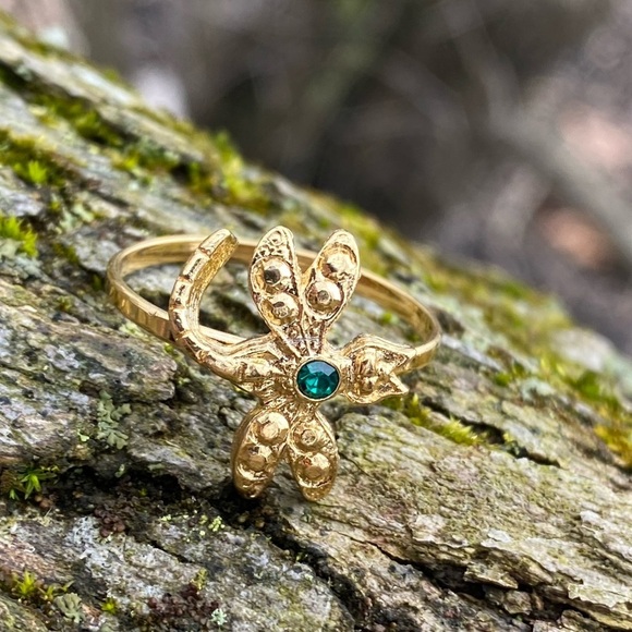 KIRKS Folly gold tone ring - Picture 1 of 5